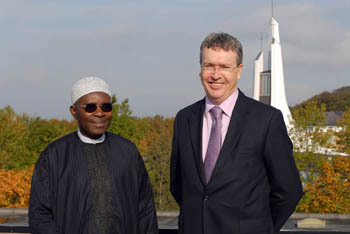 HRH Oba Oladele Olashore with the Vice Chancellor Paul Wellings